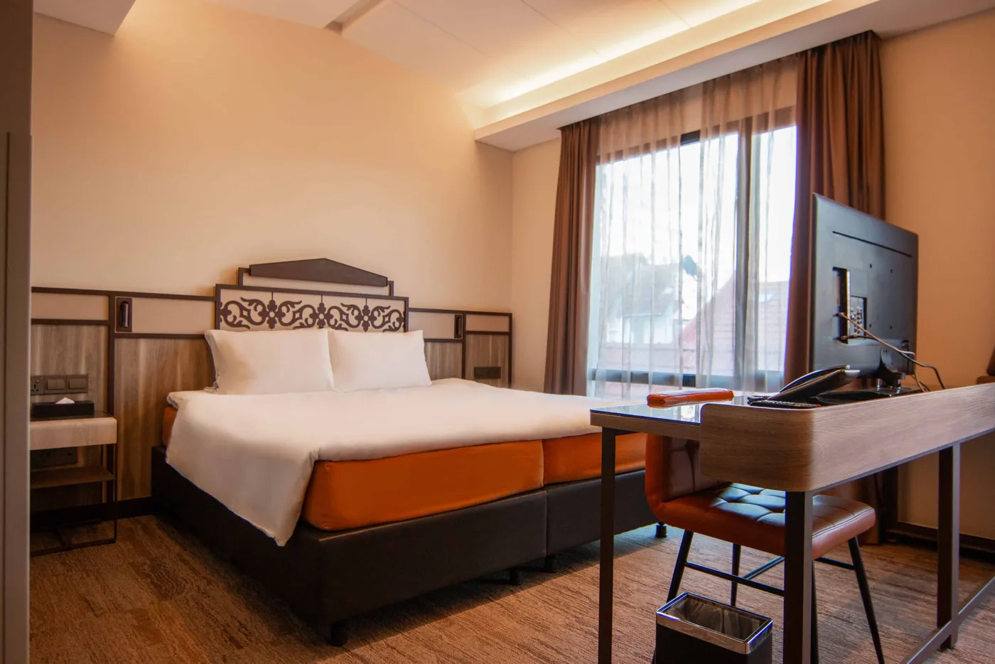 Premier Suite at Aqueen Lavender · Hamilton Wing, photo 1
