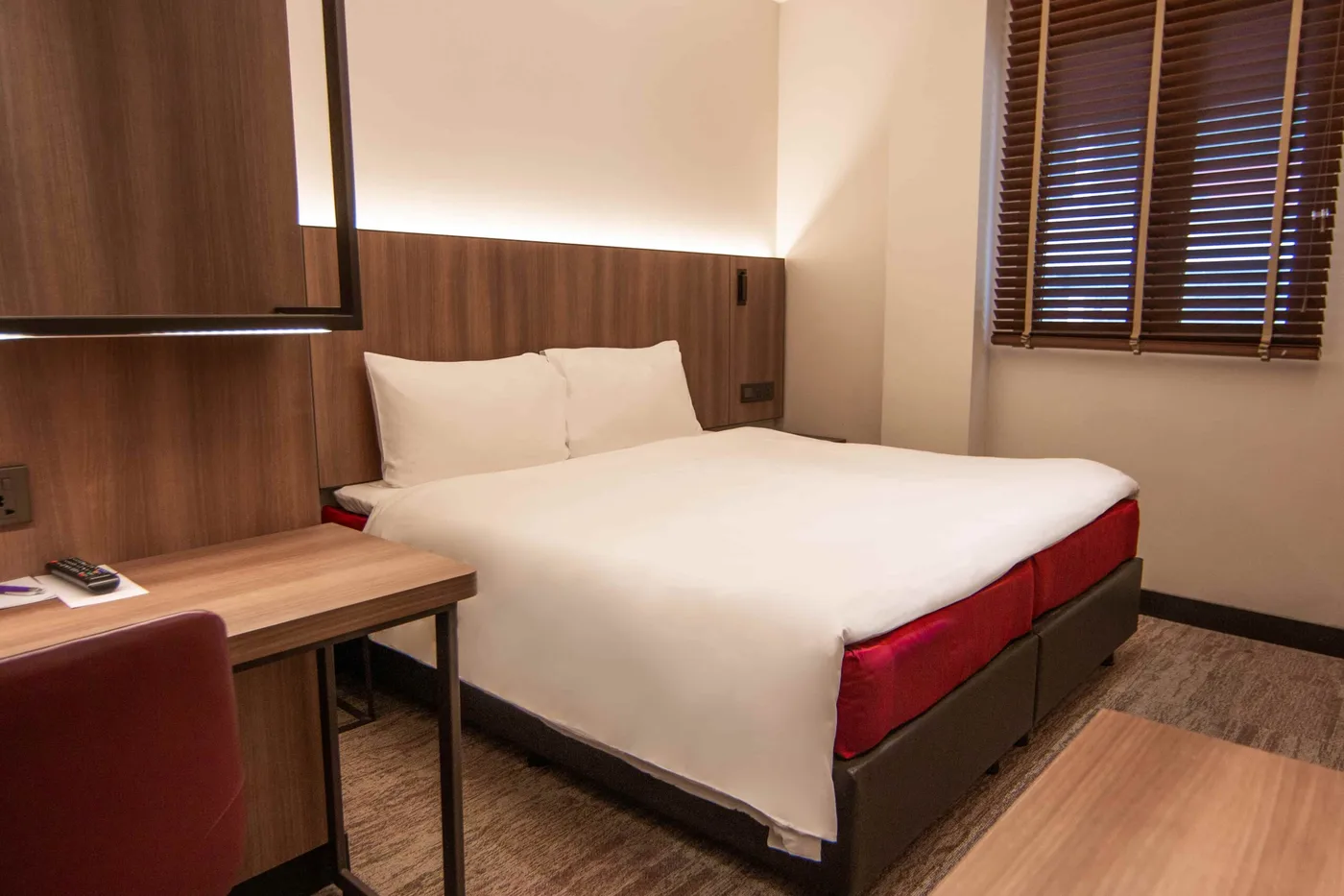 Superior Room at Aqueen Lavender · Tyrwhitt Wing, photo 1